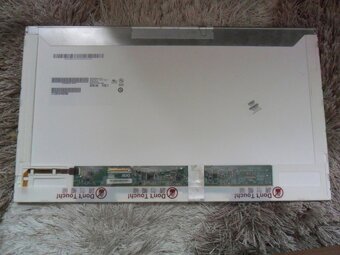 predám LED display (displej)15.6" palca , z notebooku HP - 2