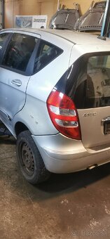 Rozpredám mercedes A 150 w169 benzín automat - 2