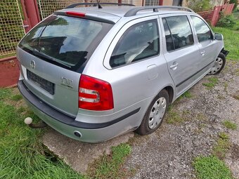 Škoda Octavia 2 .      2.0tdi Bkd - 2