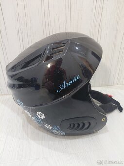 Lyžiarska prilba - 2