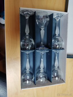 Pohare na sampanske a alkohol - 2