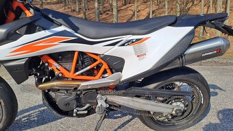 KTM 690 SMC R - 2