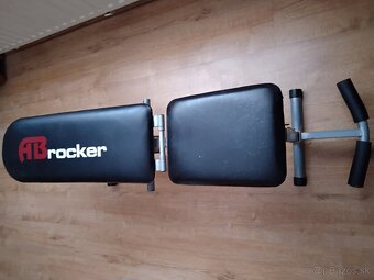 Lavička na cvičenie - 2