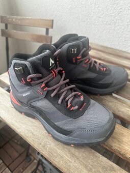 Detská turistická obuv McKINLEY - 2