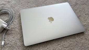 MacBook Air 13” i5 1.6 GHz 2018 - 2