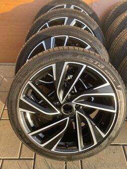 ADELEIDE VERITATE NOVÝ model  orig.skoda Superb3V  5x112  8j - 2