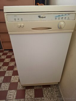 Umývačka riadu Whirlpool ADP 925 - 2