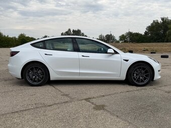 🚗 Tesla Model 3 Long Range AWD 366kW, Biely interiér Ťažné - 2