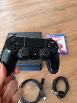 Playstation 4 slim 500GB + hra + ovládač - 2