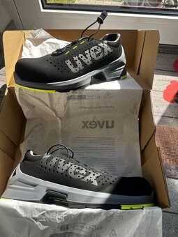 Uvex 42 - 2