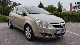Predám Opel Corsa 1.2 benzín automat - 2