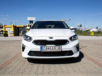 Kia Ceed SW 1.6 CRDi 136k Gold A/T - 2