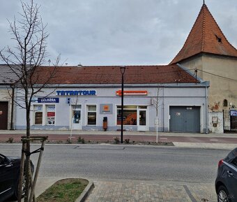 Obchodný priestor 73,2 m2 v centre Malaciek, Radlinského - 2