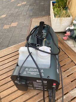 Dymostroj ADJ fury 2000 - 2