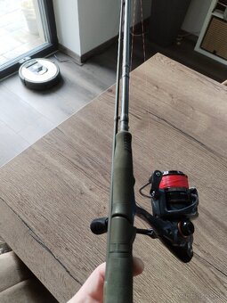Predám privlačovy prútik SavageGear 2,5m 7-25g - 2