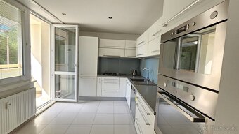 VIVAREAL REZERVOVANÉ VEĽKÝ 3 izb. byt, kompletná rekonštr - 2
