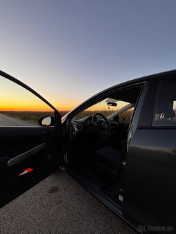 Mazda 2 - 2