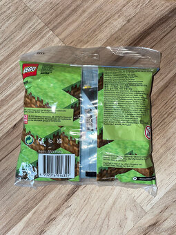 Lego Minecraft 30331 - 2