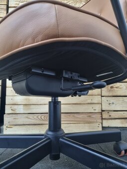 Ergonomická Kancelárska stolička - 2