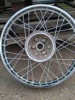 Oprava moto kolies - 2