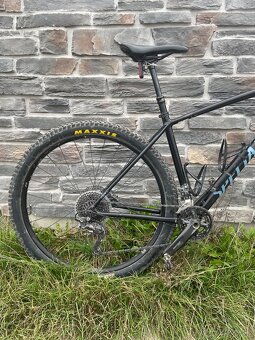 Specialized chisel - 2