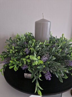 VENIEC LEVANDULOVÝ -nový - priemer 33cm - 2