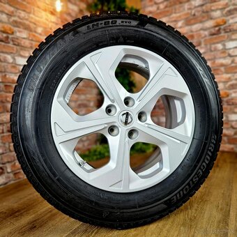 Alu R17 5x114,3 orig. NISSAN X-trail + zimné 225/65 R17 - 2