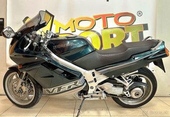 Honda VFR 750 VFR750F RC36 VFR750 1993 - 2