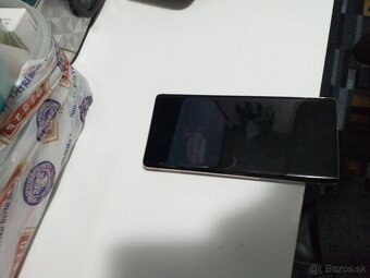 Predám Google Pixel nefunkčný displej - 2