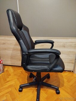 Kancelárska stolička - 2