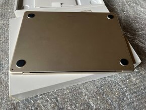 MacBook Air M2 13" 2022 512GB Starlight (qwerty) - 2