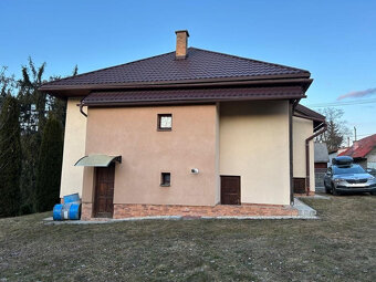 ---REZERVOVANÉ-- VÝBORNÝ DOM V TICHOM PROSTREDÍ NA OKRAJI OB - 2