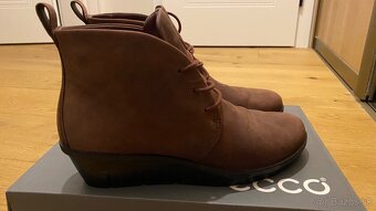 Ecco hydro topanky - 2