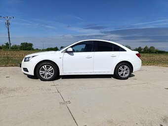 Chevrolet Cruze 2.0 VCDi 92kW LS Plus – 1. majiteľ - 2