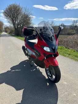 Gilera Nexus 500ie skuter/maxi/skuter - 2