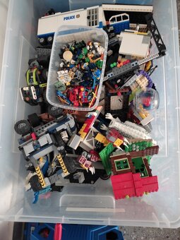 Lego cela krabica - 2