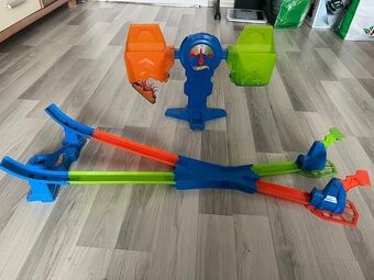 Hot wheels - 2