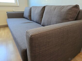Gauč, Rozkladacia trojpohovka IKEA Friheten - 2