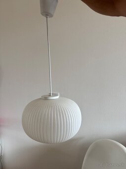 Biela visiaca lampa sklo - 2