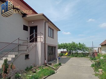 Na predaj rodinný dom v obci Bánov - 2