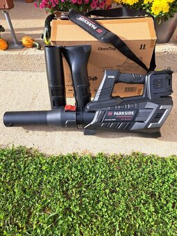 Parkside aku fúkač lístia Performance - 2