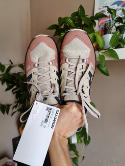 Predám Salomon botasky / turistické topánky - 2