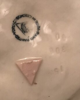 Porcelánová soška_lovecký pes - 2