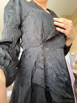 Guess čierne šaty - 2