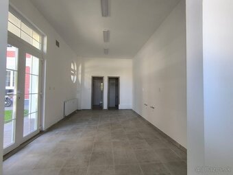 Štýlový priestor pre kozmetický salón – 29,92 m², ob - 2