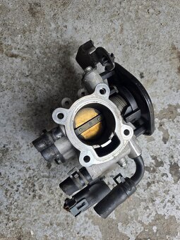 Škrtiaca klapka Hyundai i20 1.2 3510003000 - 2