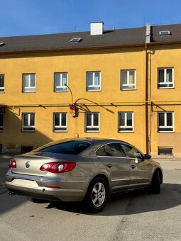 Volkswagen Passat CC - 2