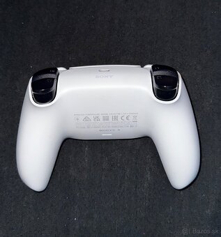 Ovládač na PS5 - 2