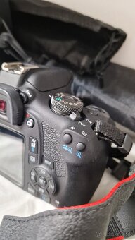 CANON EOS2000D + set - 2