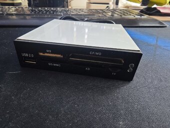 USB hub, USB card reader - 2
